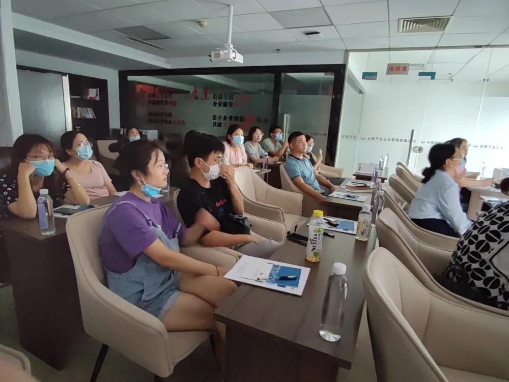 金稅四期征管環(huán)境下，如何應(yīng)對(duì)稅收風(fēng)險(xiǎn)